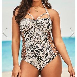 Plus size sexy leopard one piece swimsuit